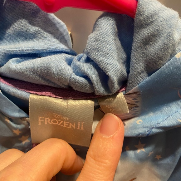 Frozen lined jacket 2t - Picture 3 of 3